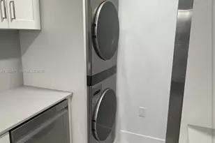 10275 Collins Ave, Bal Harbour, FL 33154 - Photo 7