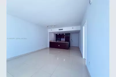 475 Brickell Ave #3611, Miami, FL 33131 - Photo 7