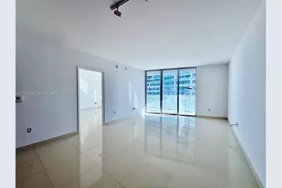 475 Brickell Ave #3611, Miami, FL 33131 - Photo 5