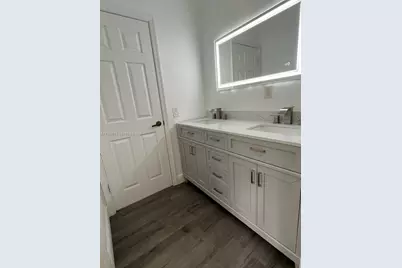 1971 Harbor View Cir #1971, Weston, FL 33327 - Photo 17