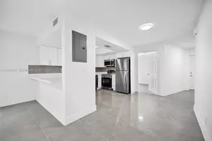 7911 SW 9th St, North Lauderdale, FL 33068 - Photo 11