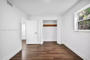 7911 SW 9th St, North Lauderdale, FL 33068 - Photo 39