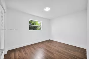 7911 SW 9th St, North Lauderdale, FL 33068 - Photo 35