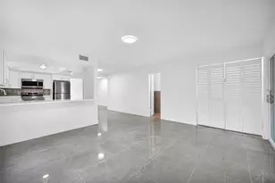 7911 SW 9th St, North Lauderdale, FL 33068 - Photo 13