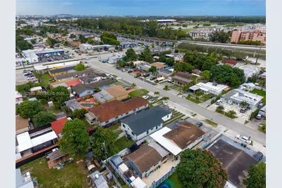 458 E 20th St, Hialeah, FL 33013 - Photo 49