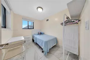 458 E 20th St, Hialeah, FL 33013 - Photo 7