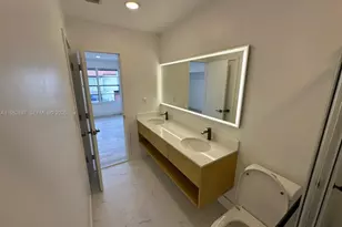 9734 NW 5th Terrace, Miami, FL 33172 - Photo 17