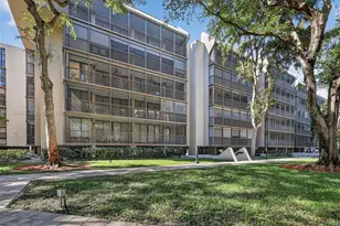 2810 N 46th Ave, Hollywood, FL 33021 - Photo 55