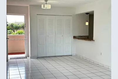 802 NW 87th Ave #315, Miami, FL 33172 - Photo 7