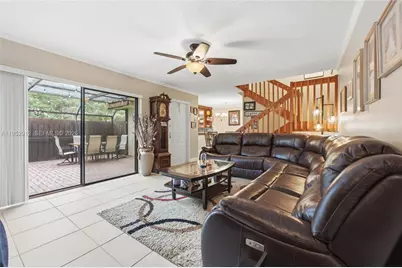 1172 SW 118th Ter, Davie, FL 33325 - Photo 17