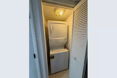 310 Fontainebleau Blvd #206, Miami, FL 33172 - Photo 21