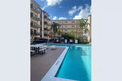 1950 W 54th St #105, Hialeah, FL 33012 - Photo 17