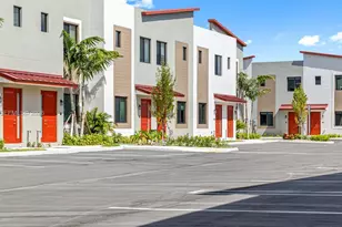 1001 NE 58th St, Oakland Park, FL 33334 - Photo 45