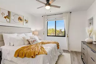 1001 NE 58th St, Oakland Park, FL 33334 - Photo 11