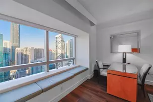 1435 Brickell Ave, Miami, FL 33131 - Photo 9