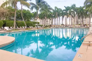 1435 Brickell Ave, Miami, FL 33131 - Photo 21