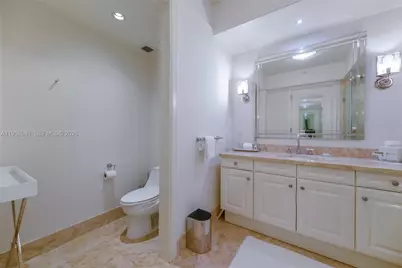 1435 Brickell Ave #3510, Miami, FL 33131 - Photo 13