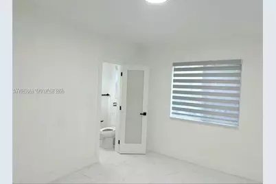 813 W 39th St #1, Miami Beach, FL 33140 - Photo 15