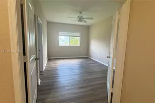 1121 Vermilion Dr, West Palm Beach, FL 33461 - Photo 11