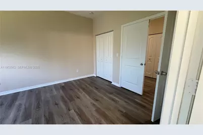 1121 Vermilion Dr, West Palm Beach, FL 33461 - Photo 15