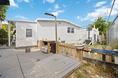 5720 SW Cypress Dr, Dania Beach, FL 33312 - Photo 19