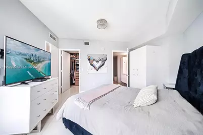 350 S Miami Ave #2505, Miami, FL 33130 - Photo 19