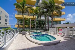 101 Ocean Dr, Miami Beach, FL 33139 - Photo 13