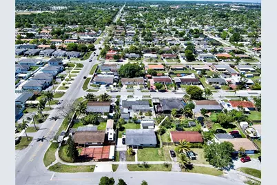 15621 SW 302nd St, Homestead, FL 33033 - Photo 25