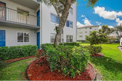 301 SW 135th Ave #118C, Pembroke Pines, FL 33027 - Photo 29
