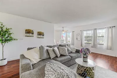 301 SW 135th Ave #118C, Pembroke Pines, FL 33027 - Photo 5