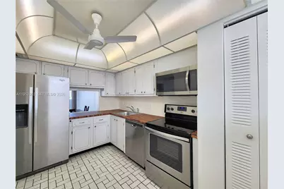 3703 NE 166th St #905, North Miami Beach, FL 33160 - Photo 9