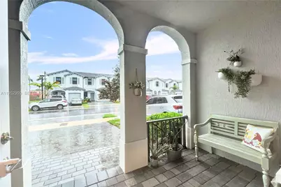 13371 SW 287th Ter, Homestead, FL 33033 - Photo 11