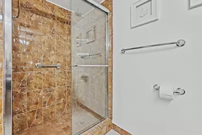 16465 NE 22nd Ave #302, North Miami Beach, FL 33160 - Photo 13