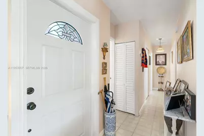 5770 NW 111th St, Hialeah, FL 33012 - Photo 9