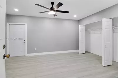 9008 SW 211th Ln, Cutler Bay, FL 33189 - Photo 21