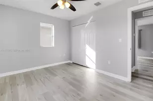 9008 SW 211th Ln, Cutler Bay, FL 33189 - Photo 31