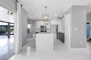 9008 SW 211th Ln, Cutler Bay, FL 33189 - Photo 11