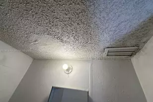 110 NW 52nd St, Miami, FL 33127 - Photo 37