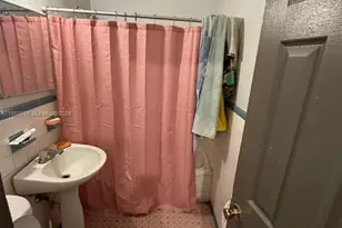 110 NW 52nd St, Miami, FL 33127 - Photo 41