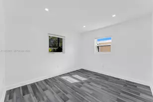 4917 SW 43rd Terrace, Dania Beach, FL 33314 - Photo 15