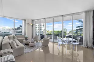 100 S Pointe Dr, Miami Beach, FL 33139 - Photo 9