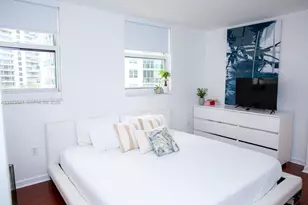 1200 Brickell Bay Dr, Miami, FL 33131 - Photo 11