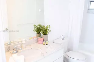 1200 Brickell Bay Dr, Miami, FL 33131 - Photo 17