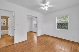 11803 NE 11th Ave, Biscayne Park, FL 33161 - Photo 9