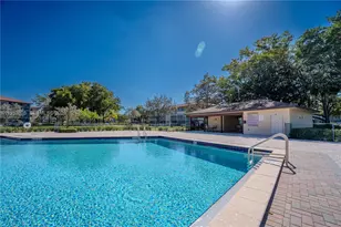 251 SW 134th Way, Pembroke Pines, FL 33027 - Photo 23