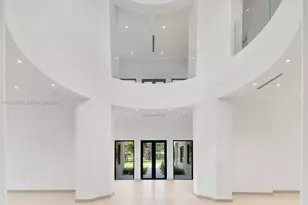 17805 SW 158th St, Miami, FL 33187 - Photo 11