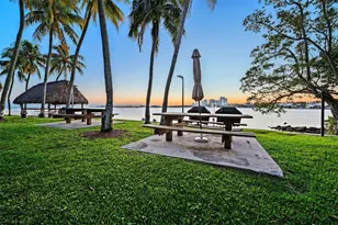1 Grove Isle Dr, Miami, FL 33133 - Photo 29