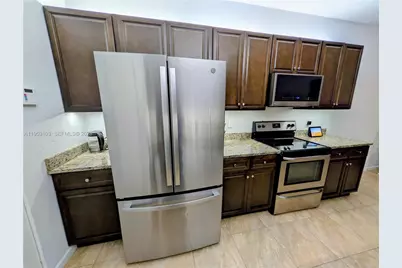 3561 Forest Hill Blvd #80, Palm Springs, FL 33406 - Photo 3