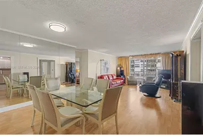 1420 Brickell Bay Dr #904B, Miami, FL 33131 - Photo 3