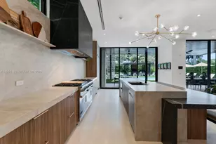 6031 SW 88th St, South Miami, FL 33156 - Photo 11